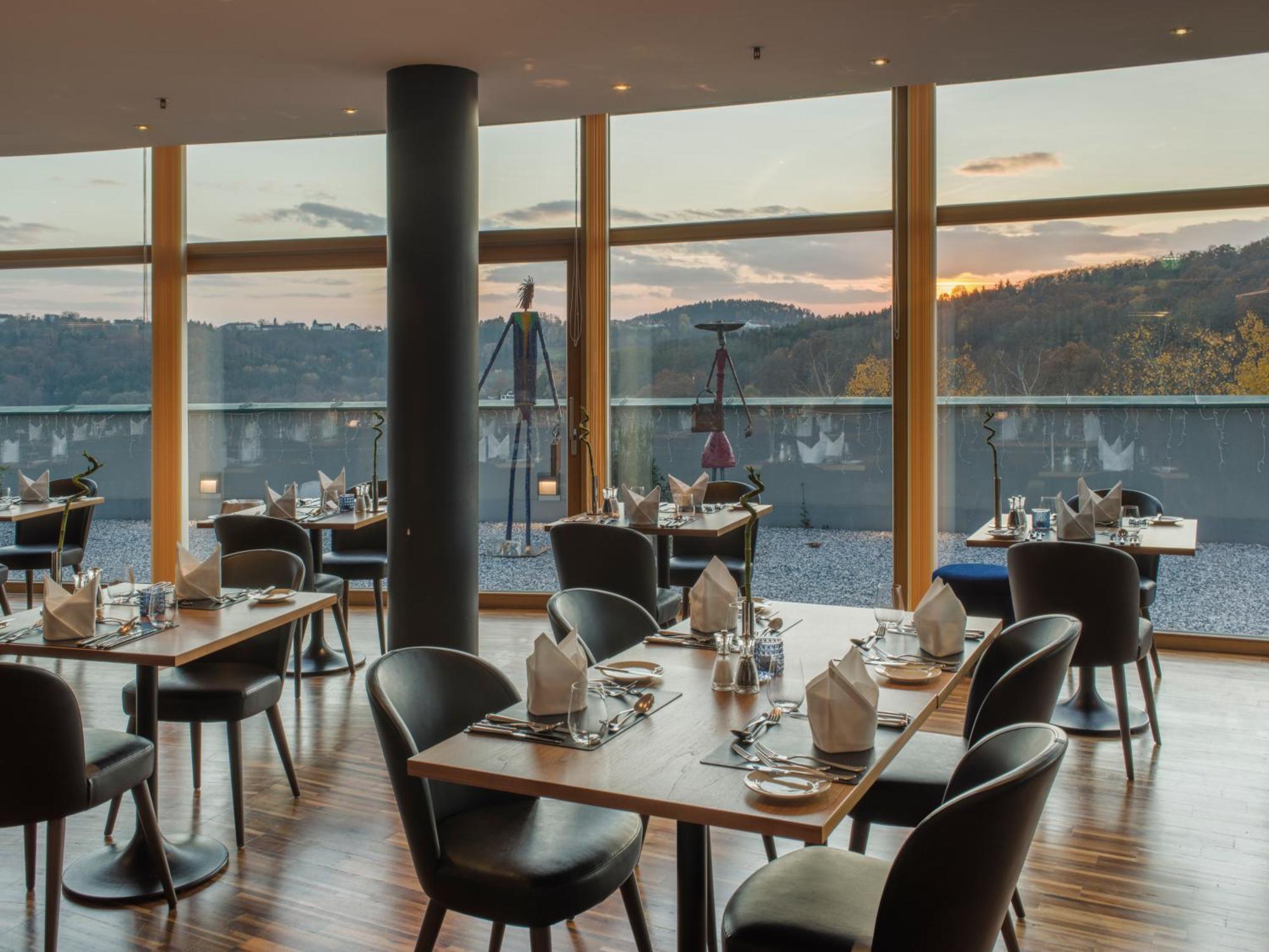 Falkensteiner Balance Resort Stegersbach - Adults Only ภายนอก รูปภาพ Restaurant
